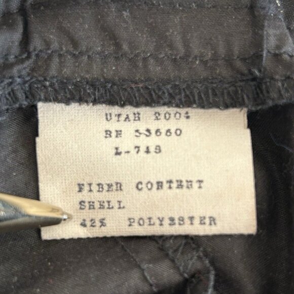 Vtg 1st Down Ruched Crop Capri Pants 16 Black Zipped Pockets Outdoor Casual Hiki - Picture 10 of 11